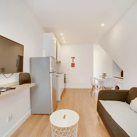 By The Palace - Ajuda Апартаменти